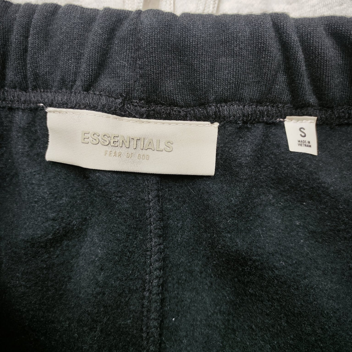 Fear of God ESSENTIALS Baggy Sweatpants — view 16