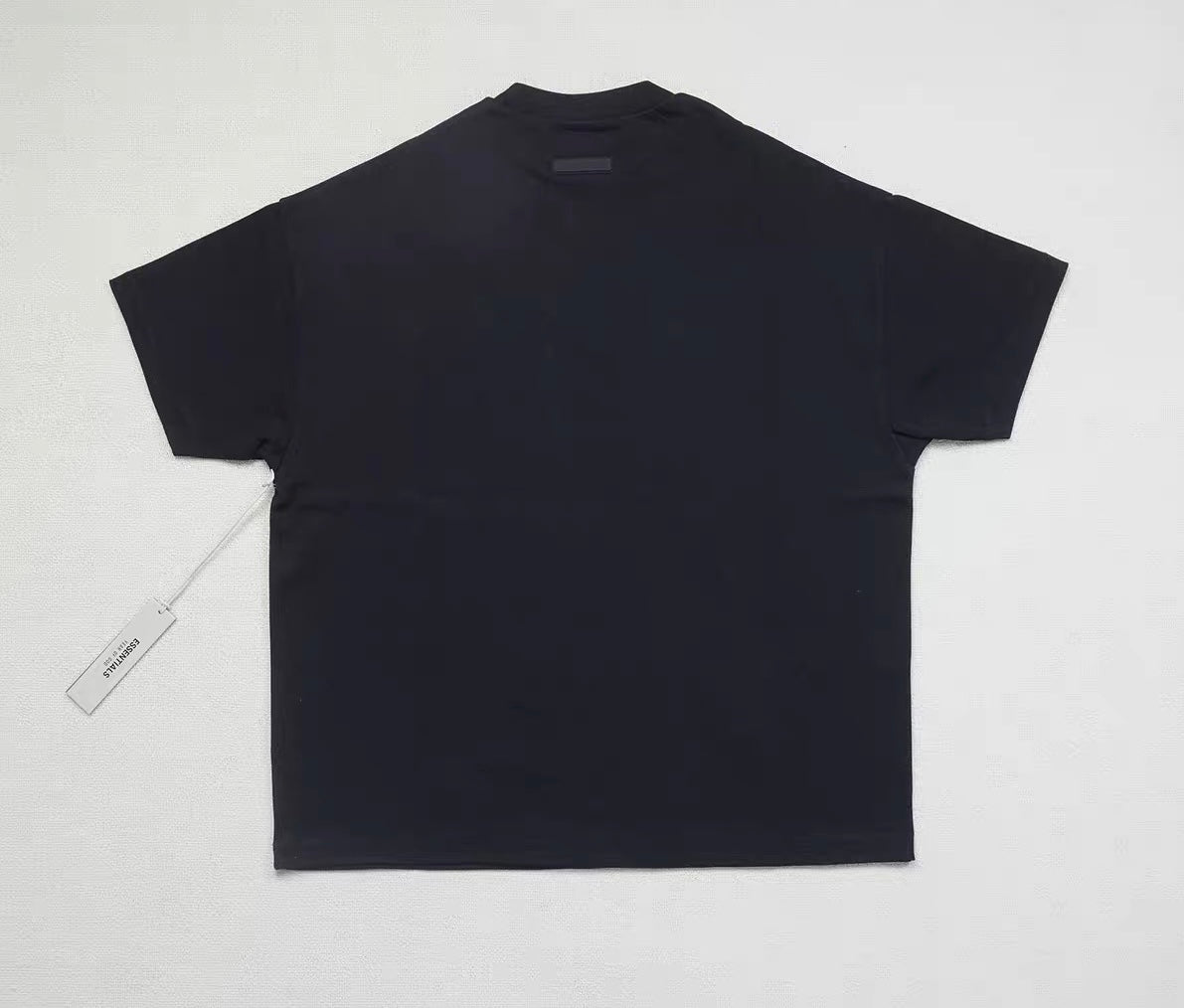 Fear of God ESSENTIALS T-Shirt — view 4
