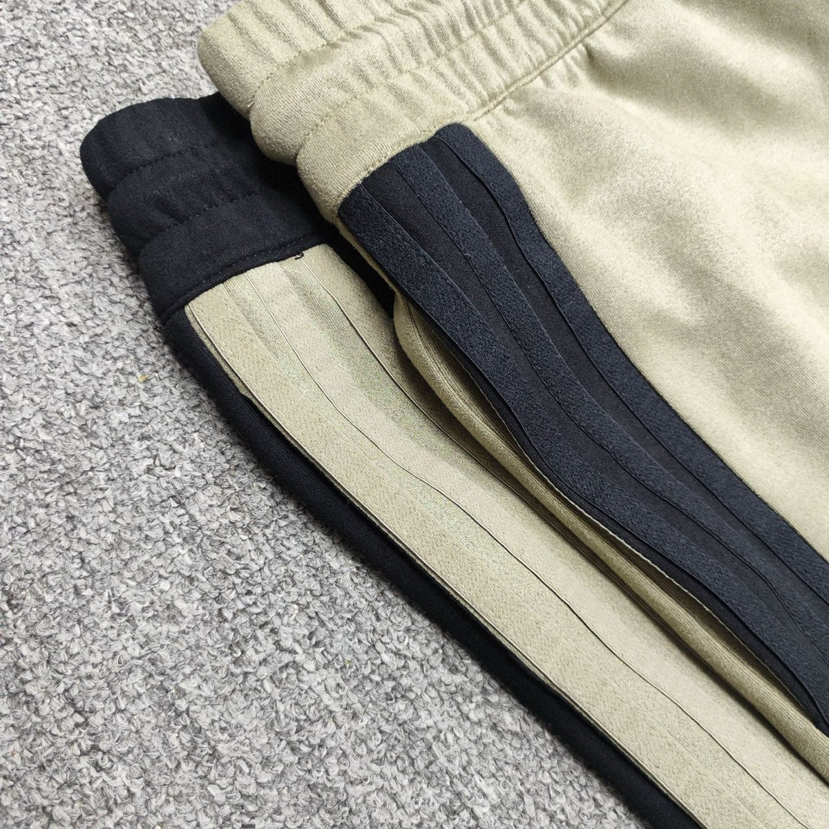 Fear of God ESSENTIALS Baggy Sweatpants — view 22